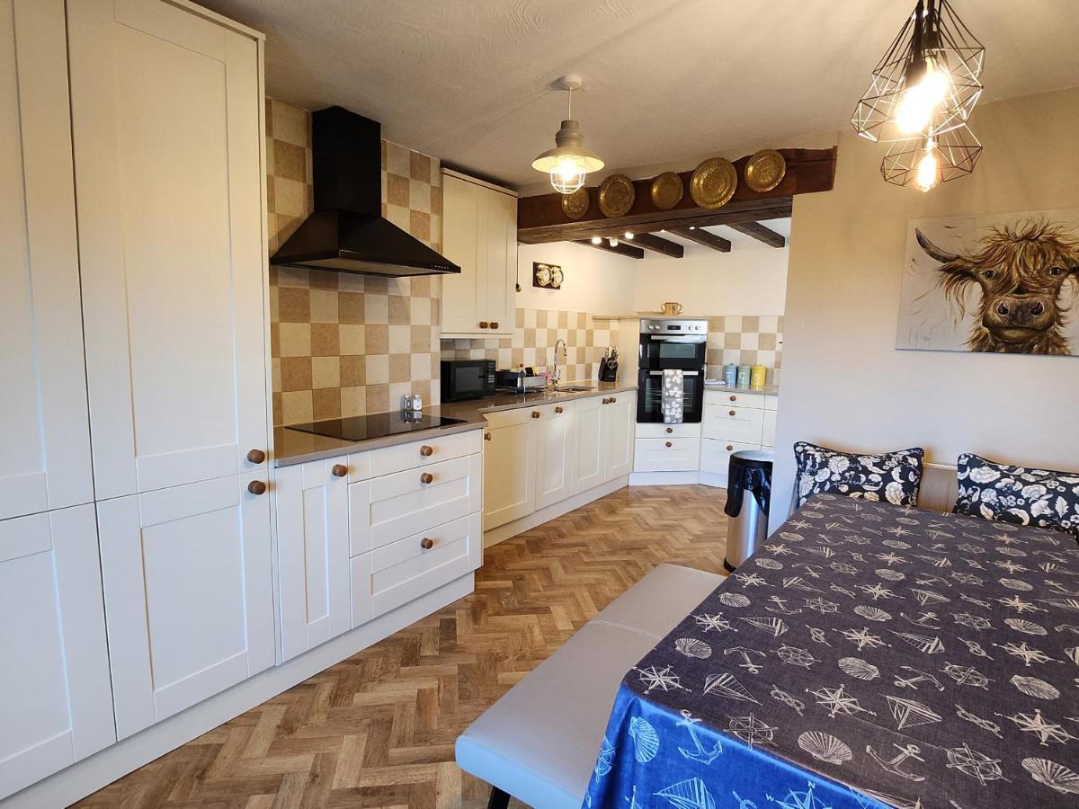 Holiday home 3 Penllan *